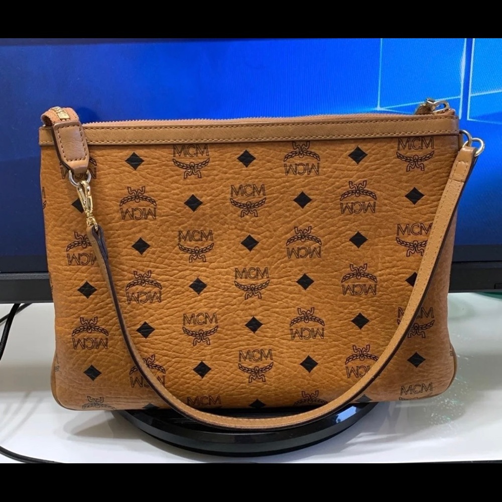 Mcm clutch/purse